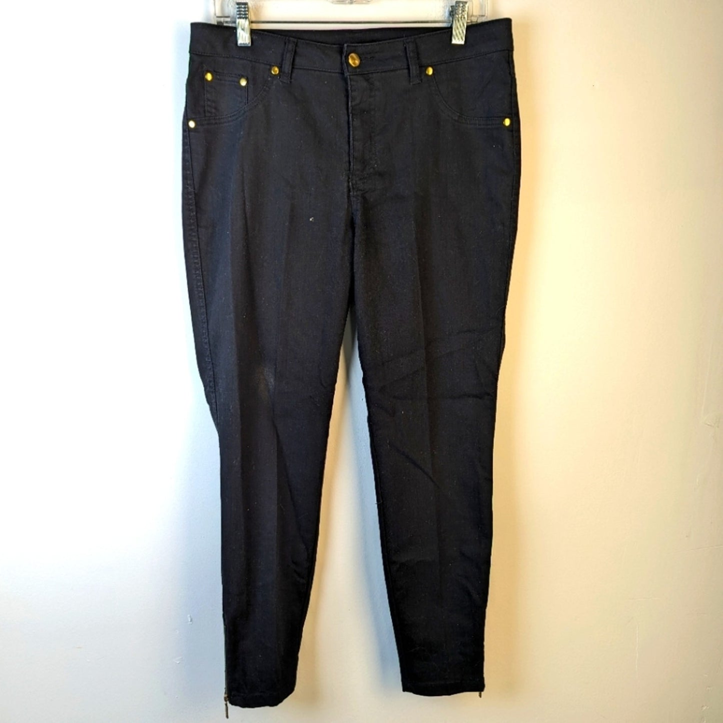 IMAN Black Jeans - 10