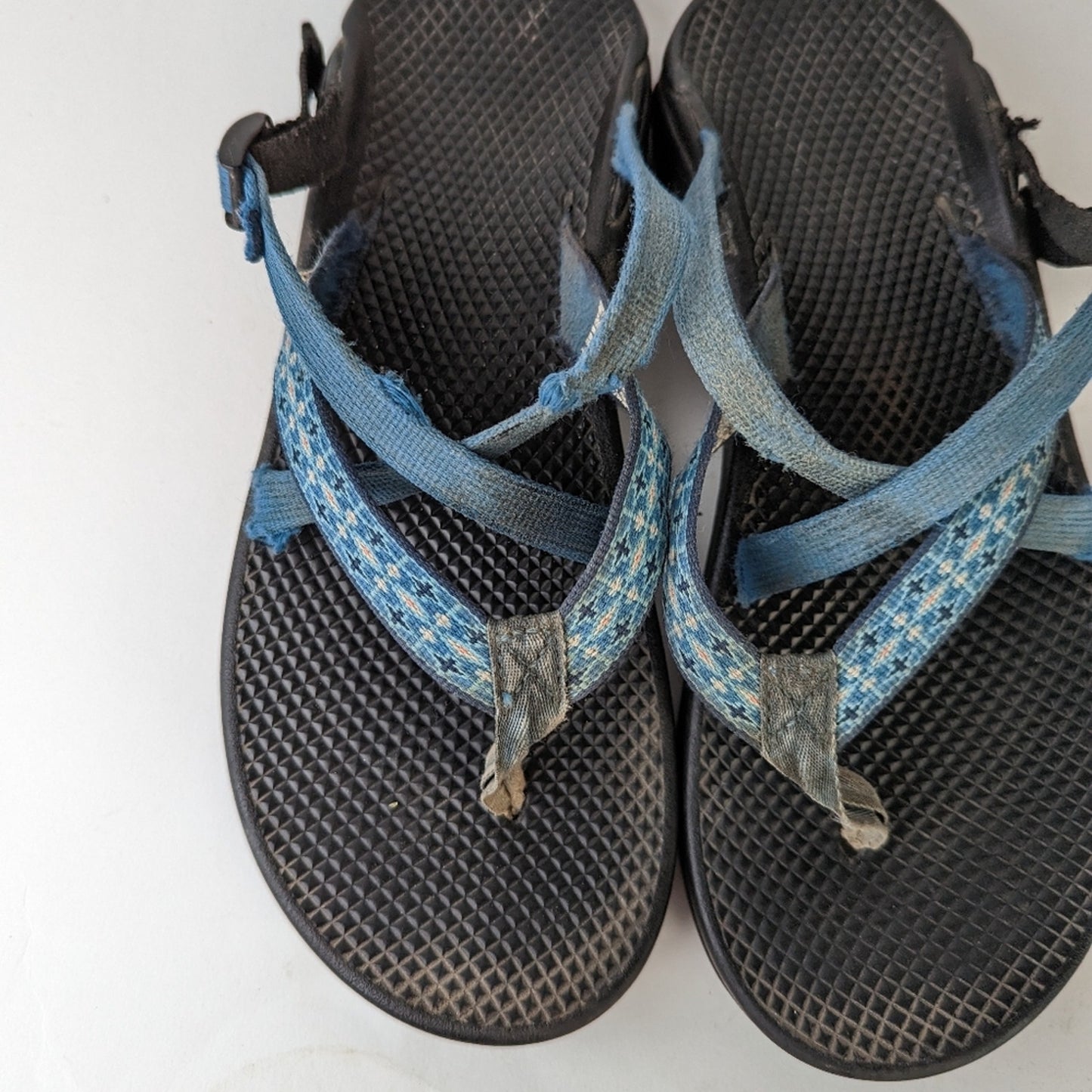Chaco Strappy Sandals - 7