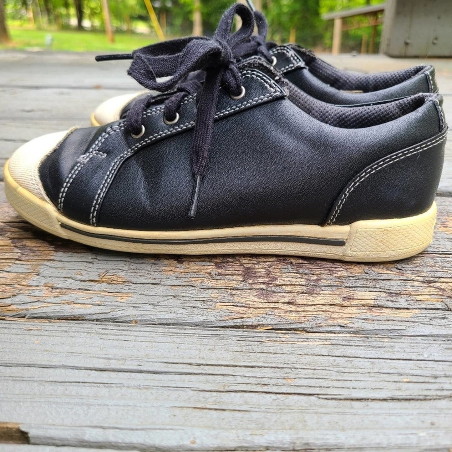 Footjoy junior golf shoes