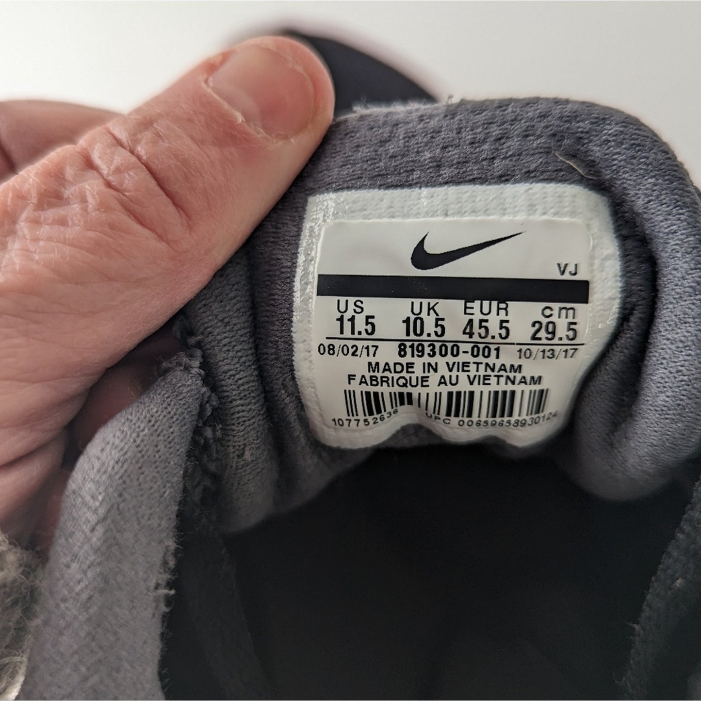 Nike Revolution 3 - 11.5