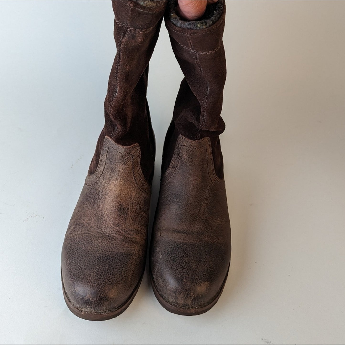 OluKai Women's Haleakala Suede Boots - 7.5