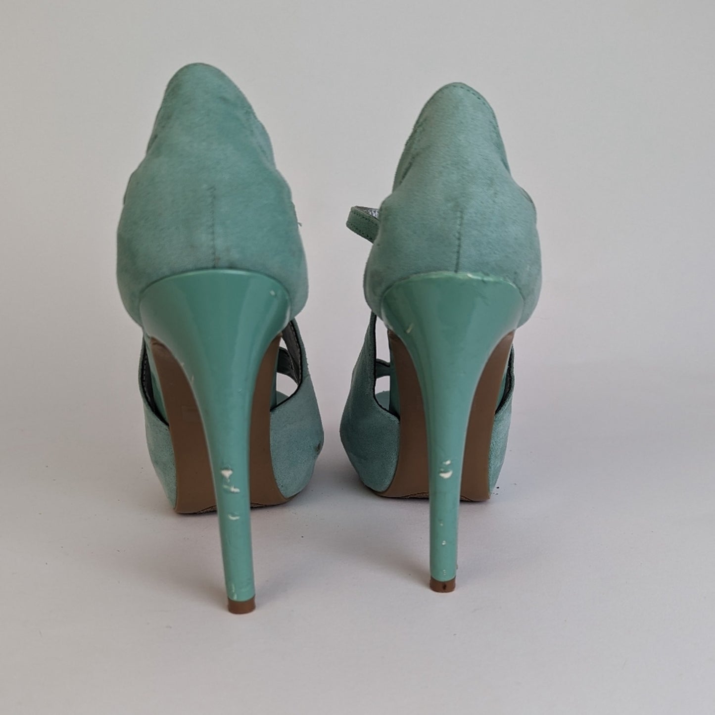 Guess Mary Jane Tiffany Blue Platform Heels - 7.5