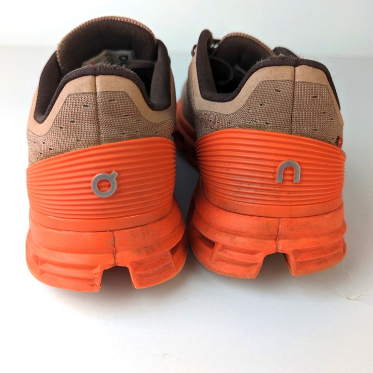 Women's On Clouldstratus
