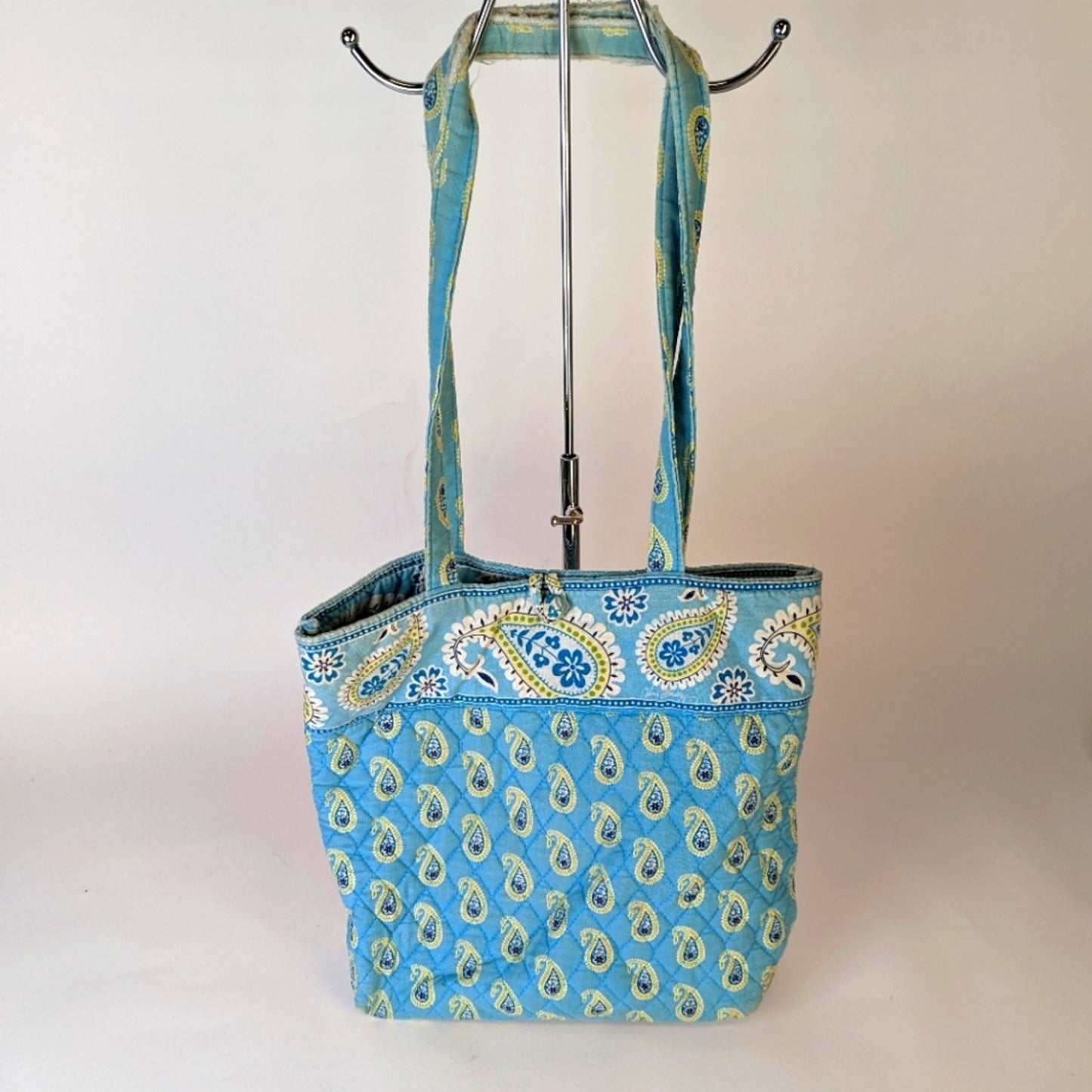 Vera Bradley Tote Bermuda Blue Paisley
