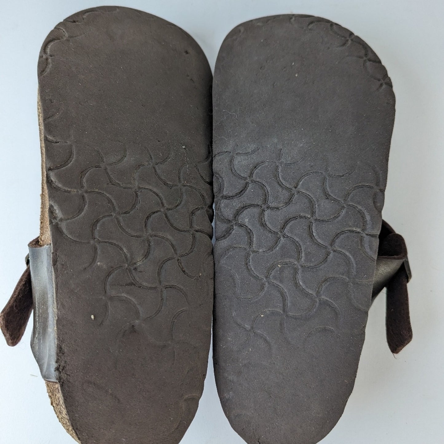 Birkenstock Gizeh Sandal / 8-8.5