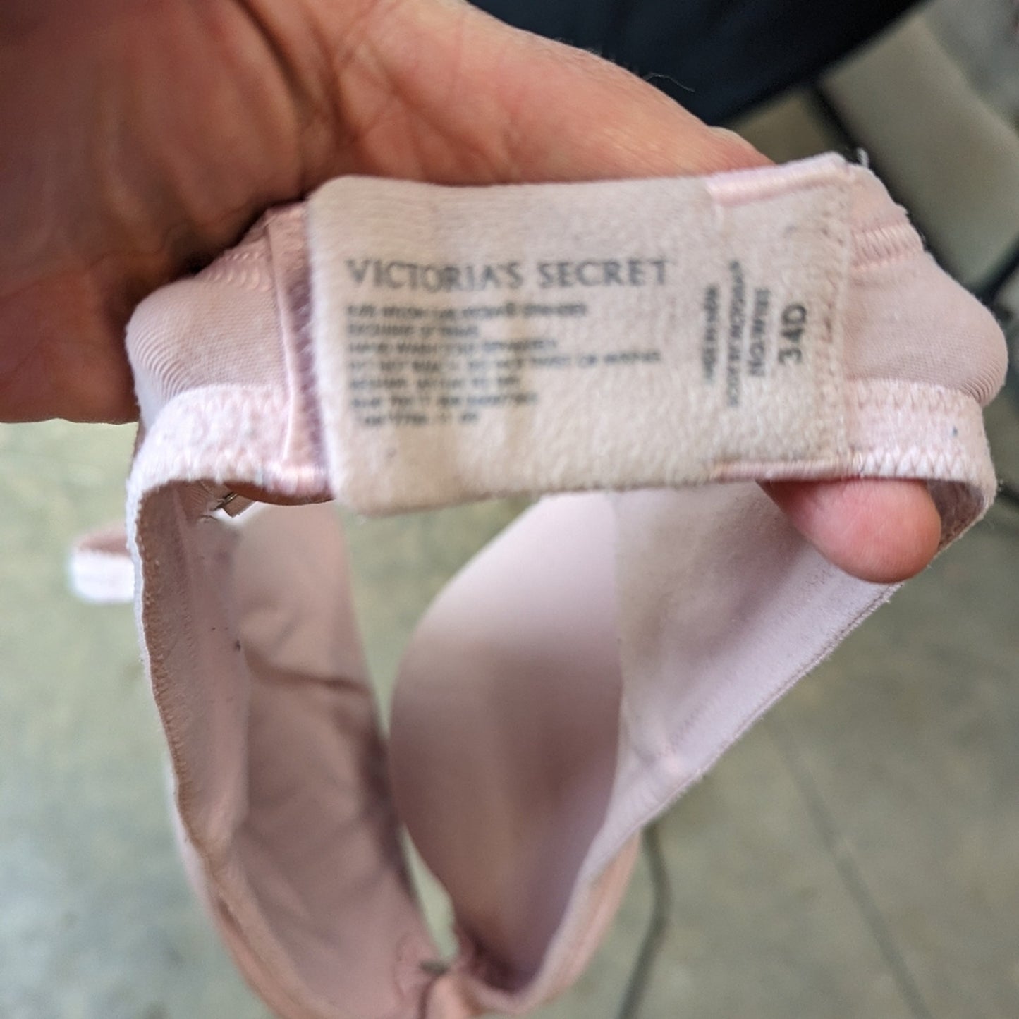 Victoria's Secret Pink Push Up Bra 34D