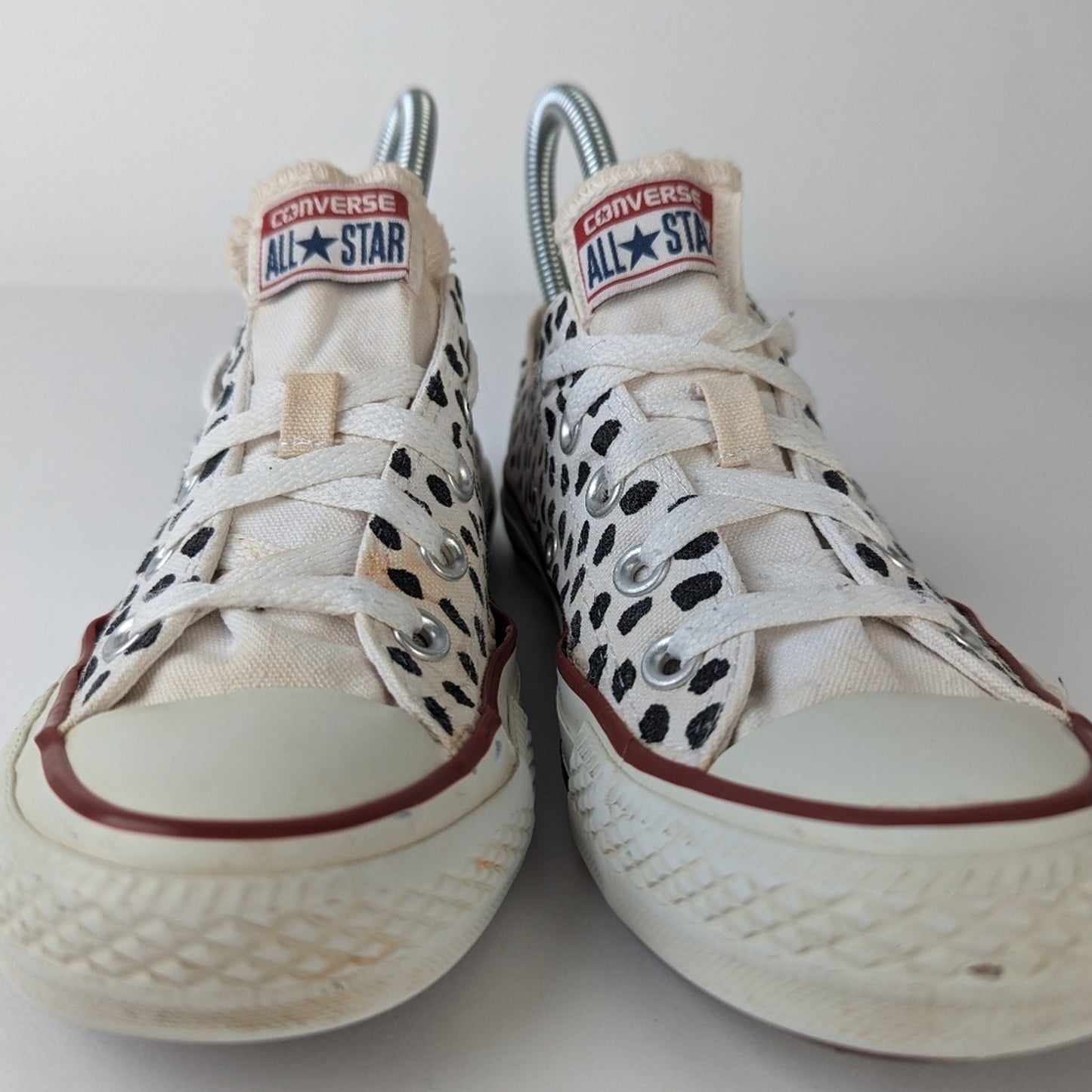 Converse All Star Low Top Sneakers 5.5