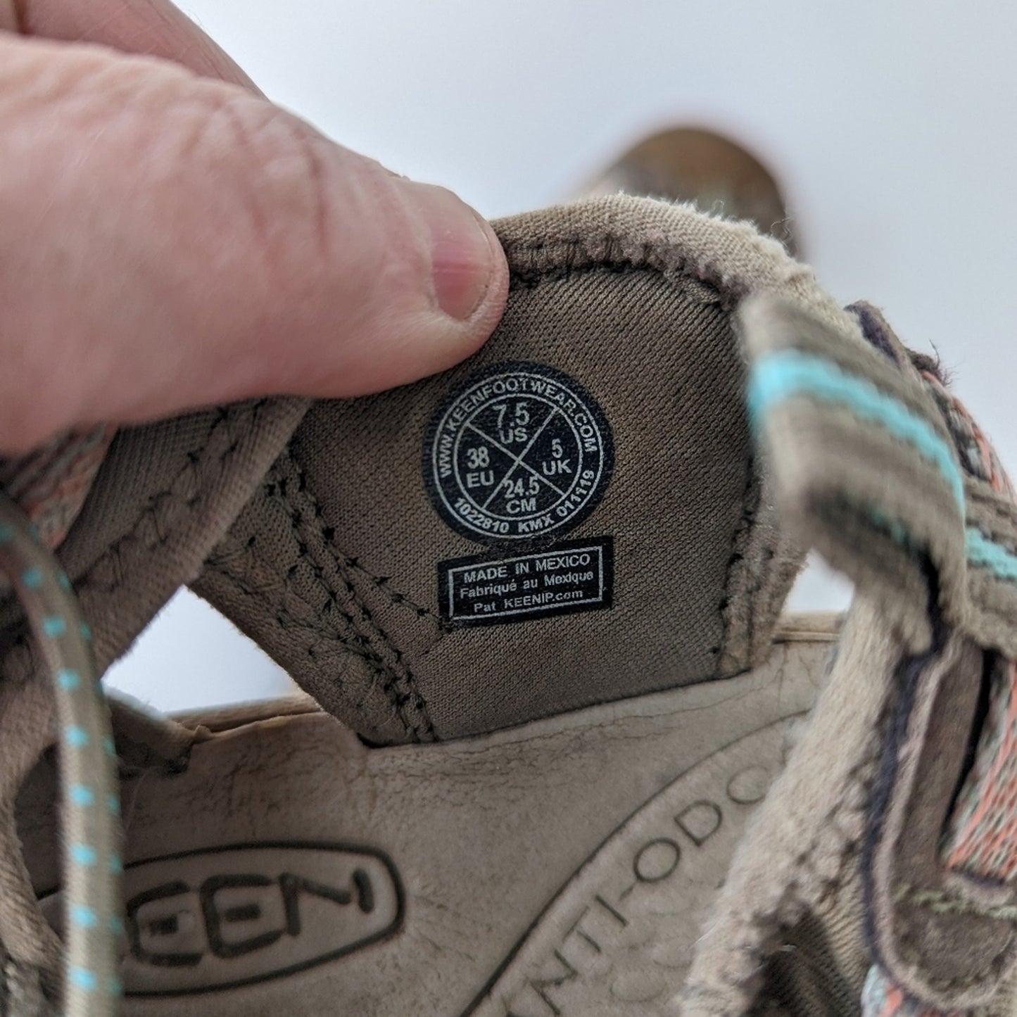 Keen Women's Whisper Sandal 7.5