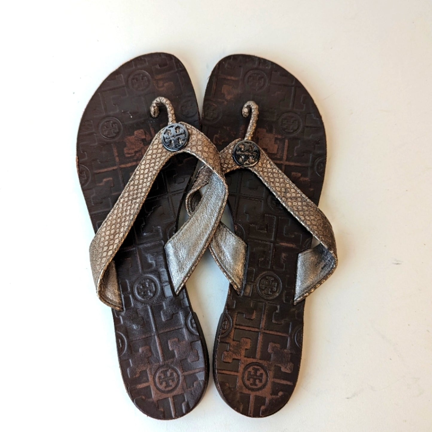 Tory Burch Thora Metallic Snakeskin Leather Flip Flops / 9