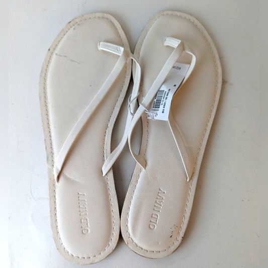 Old Navy NWT White Sandals - 9