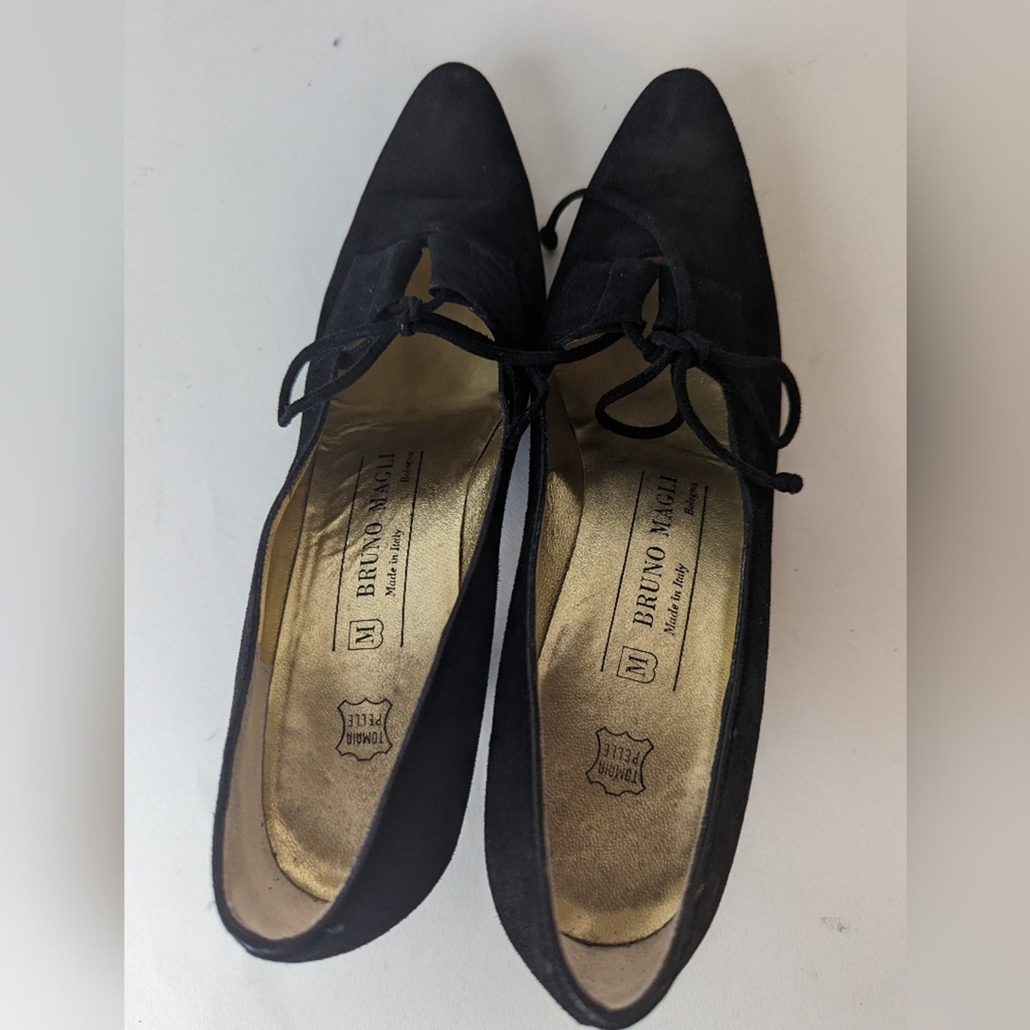 Bruno Magli Suede Heels - 6.5 AAA