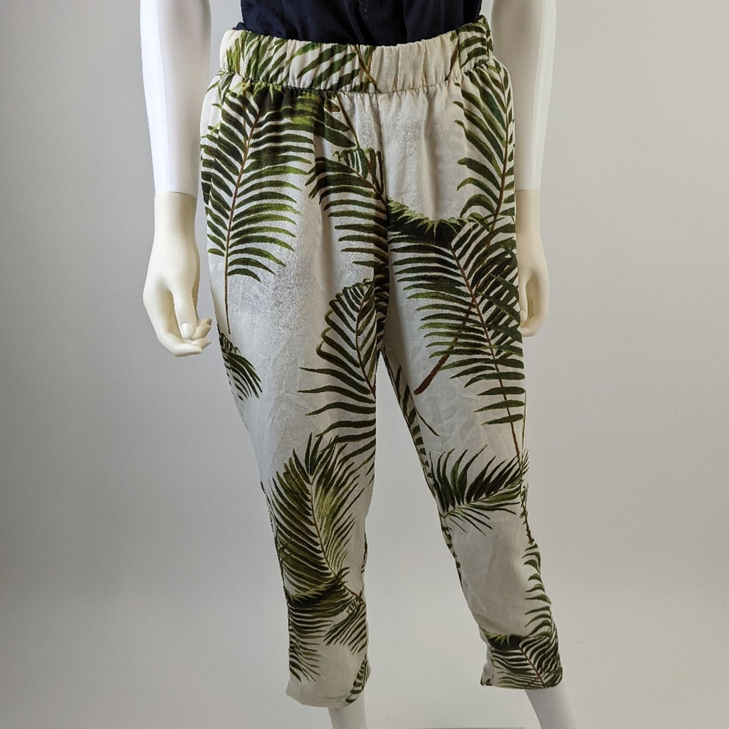 H&M Tropical Pants 6