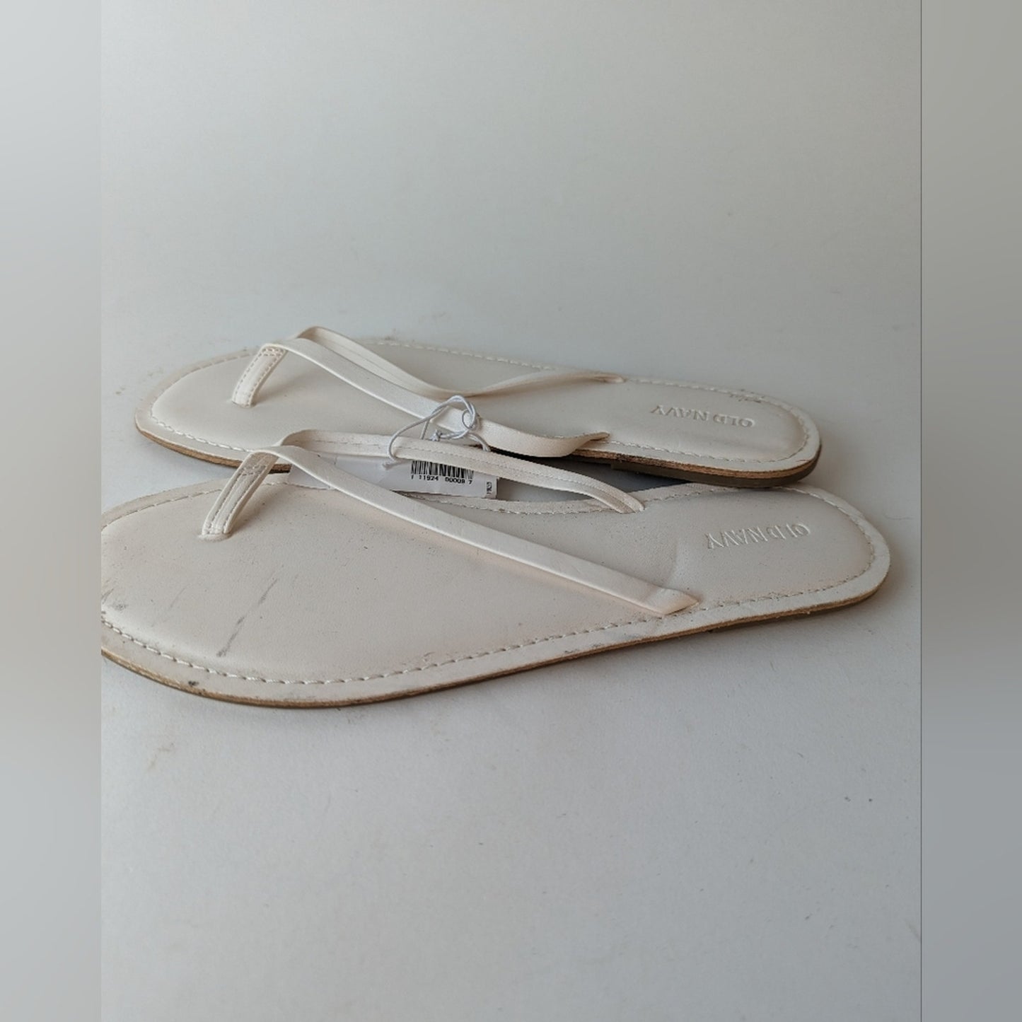 Old Navy NWT White Sandals - 9
