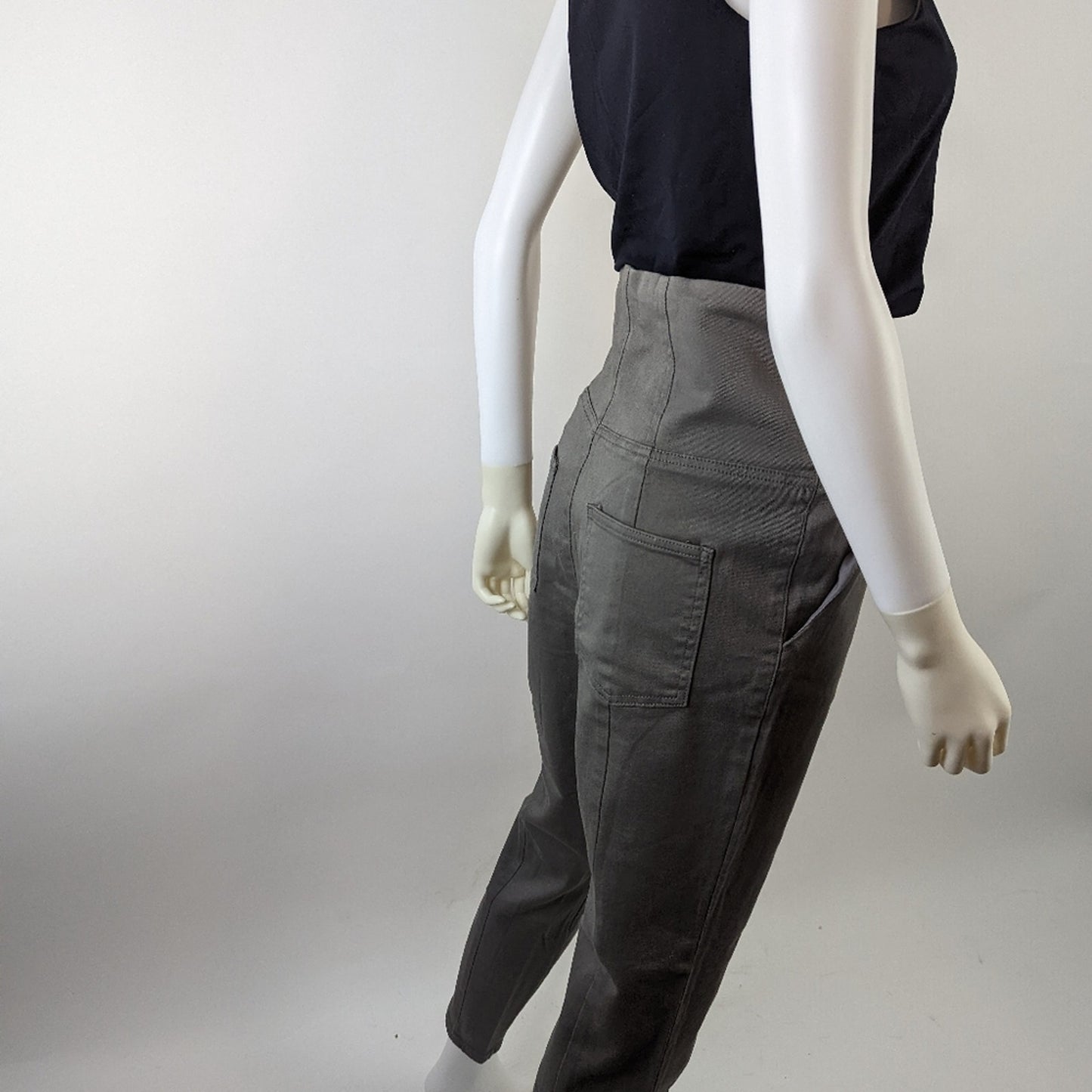 ASOS Grey High Waisted Cropped Pants 6