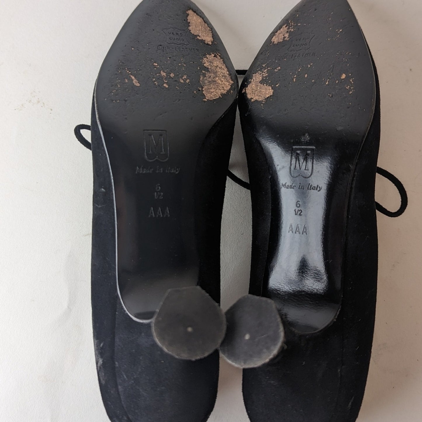 Bruno Magli Suede Heels - 6.5 AAA