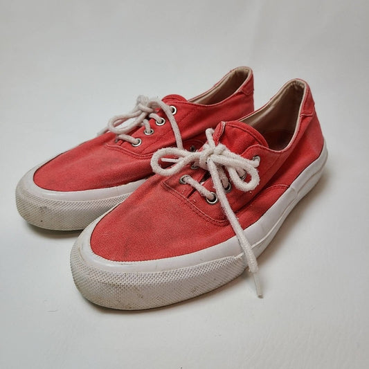 Eddie Bauer Canvas Lace Up Sneakers