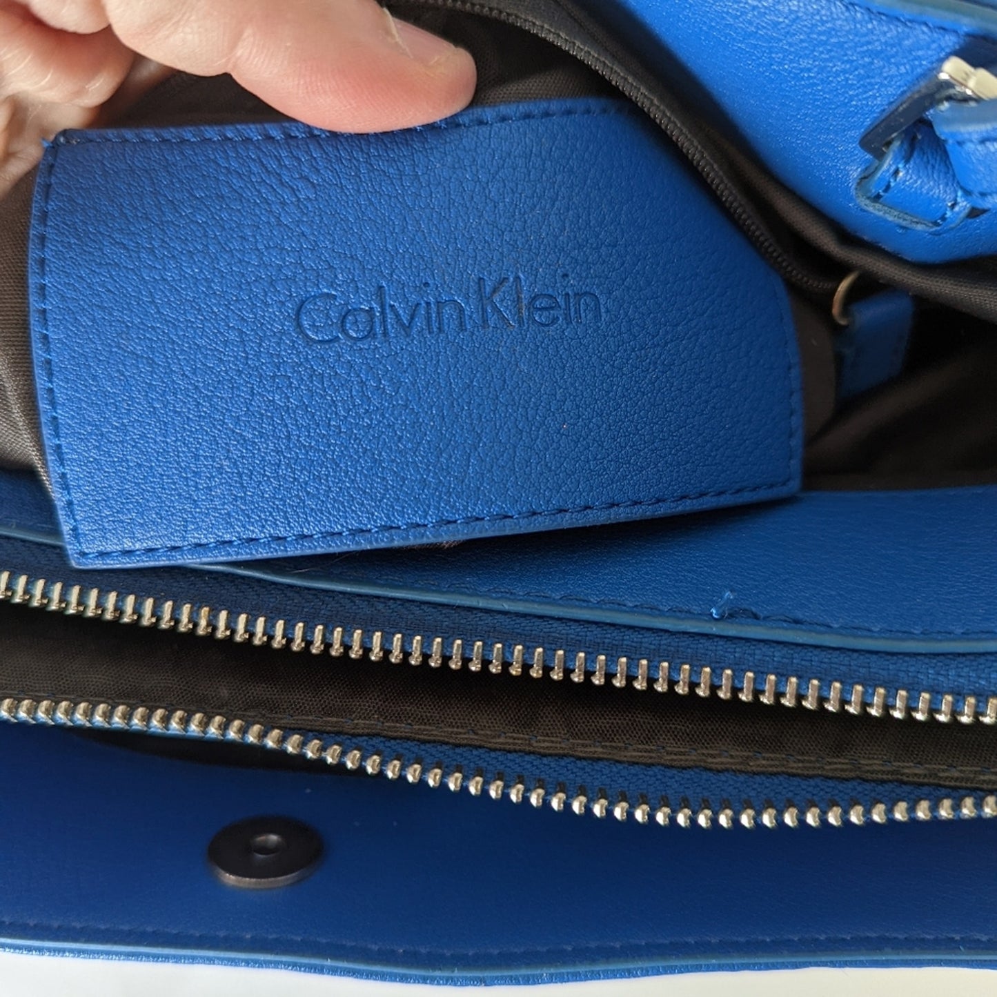 Calvin Klein Sadie City Center Zip Satchel bag