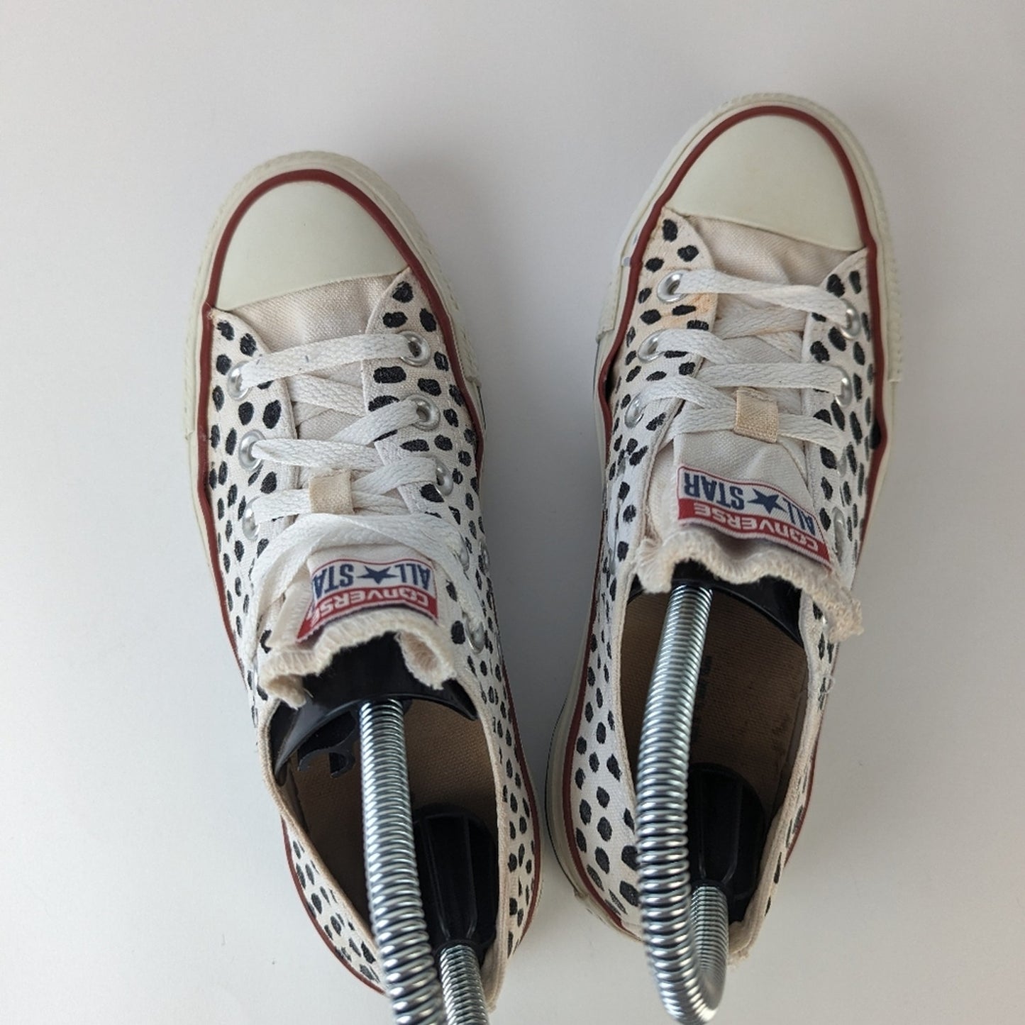 Converse All Star Low Top Sneakers 5.5