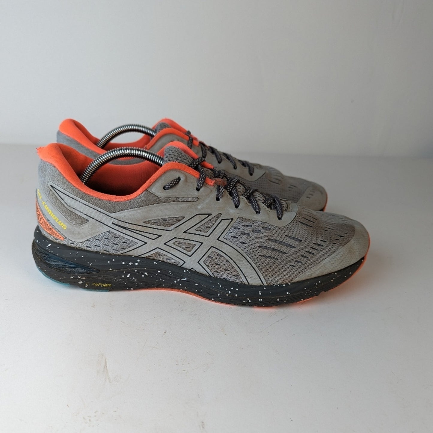 ASICS GEL- Cumulus 20 Sneaker / 13