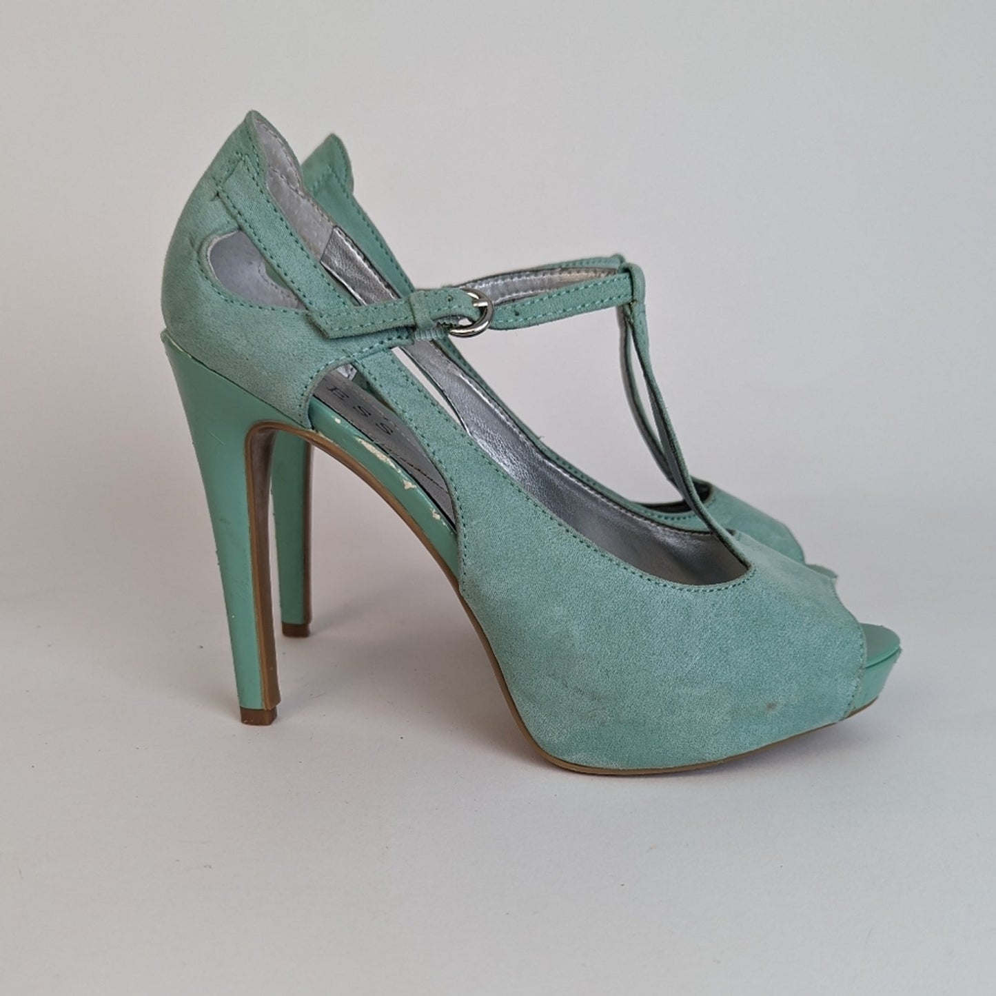 Guess Mary Jane Tiffany Blue Platform Heels - 7.5