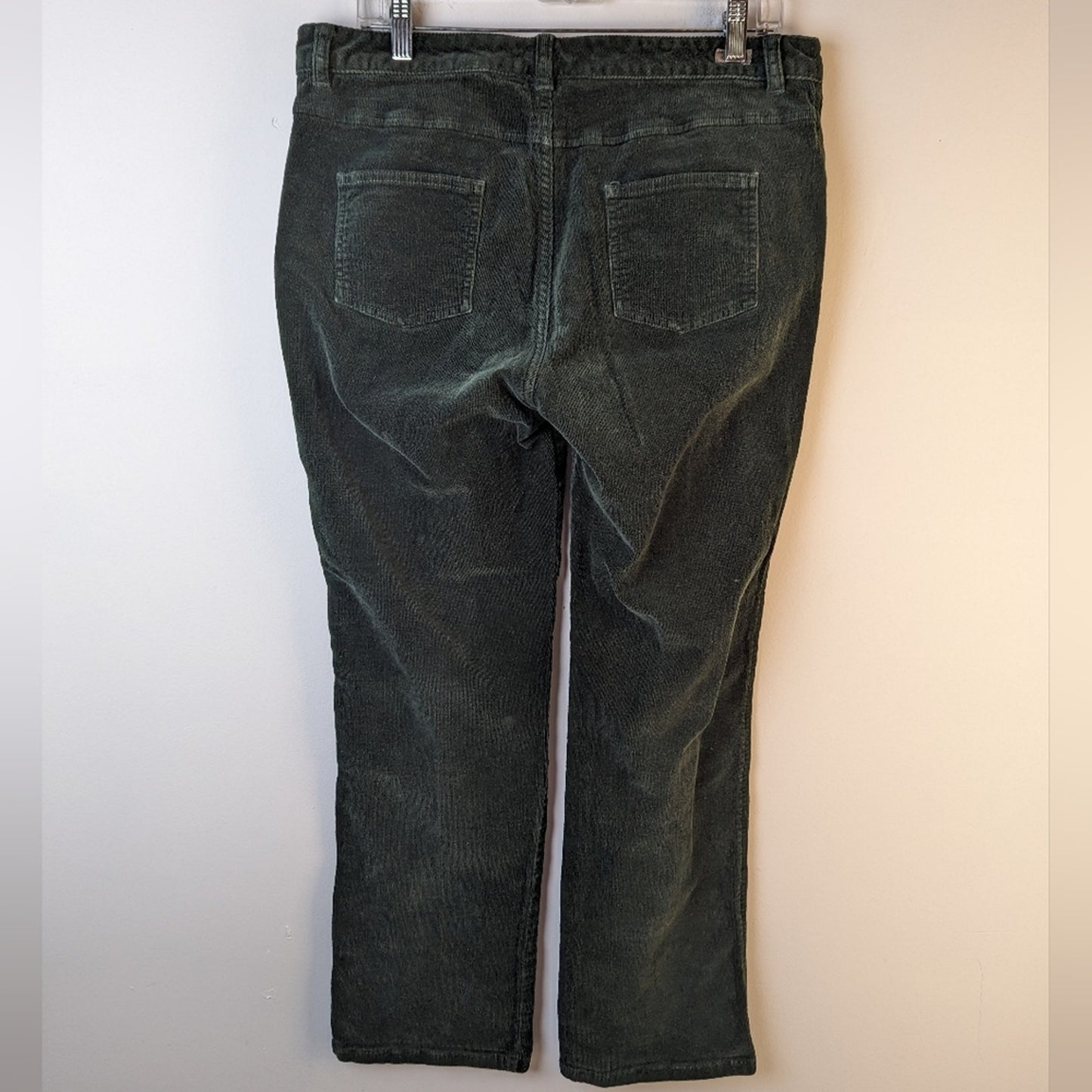Woolrich Green Corduroy Pants / 12