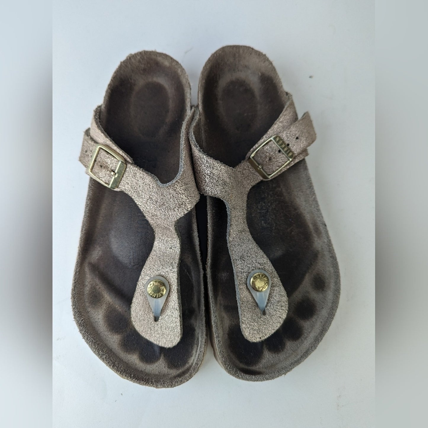 Birkenstock Gizeh  Sandal in Metallic 37(6-6.5)