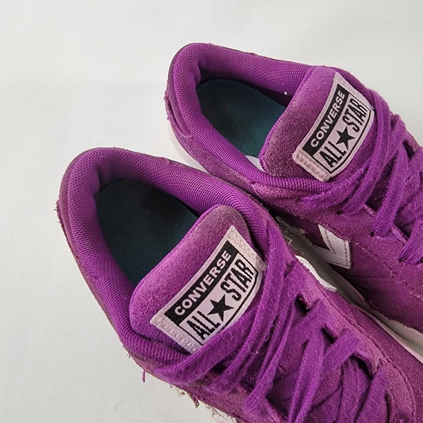 Converse Chuck Taylor One Star Low Top Sneakers - 2C